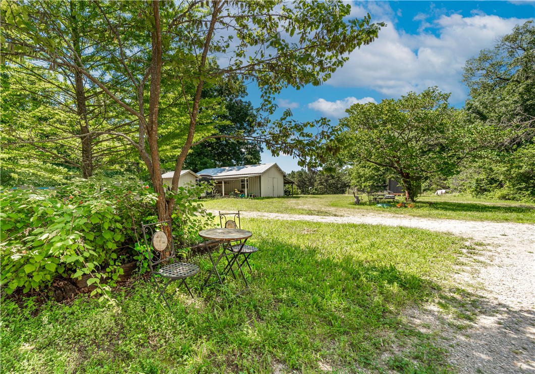 Southern Hills # Vi - Residential