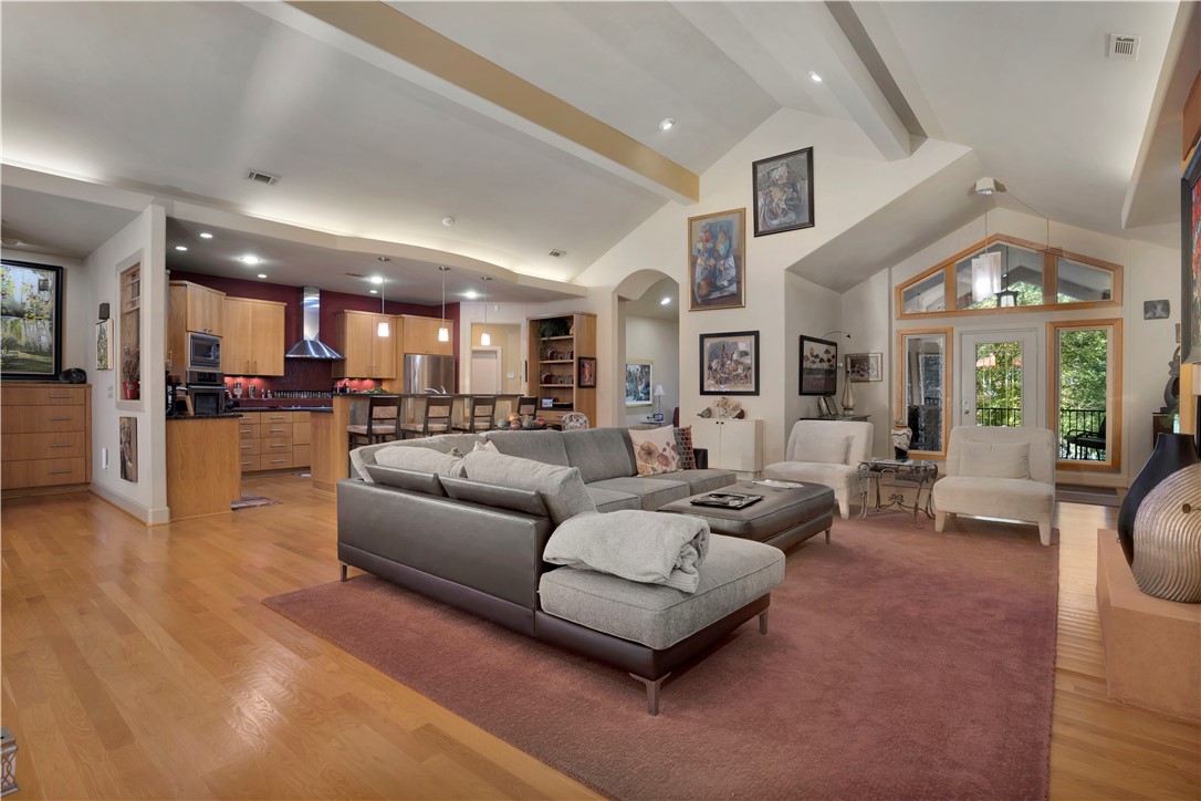 Bois D Arc - Residential