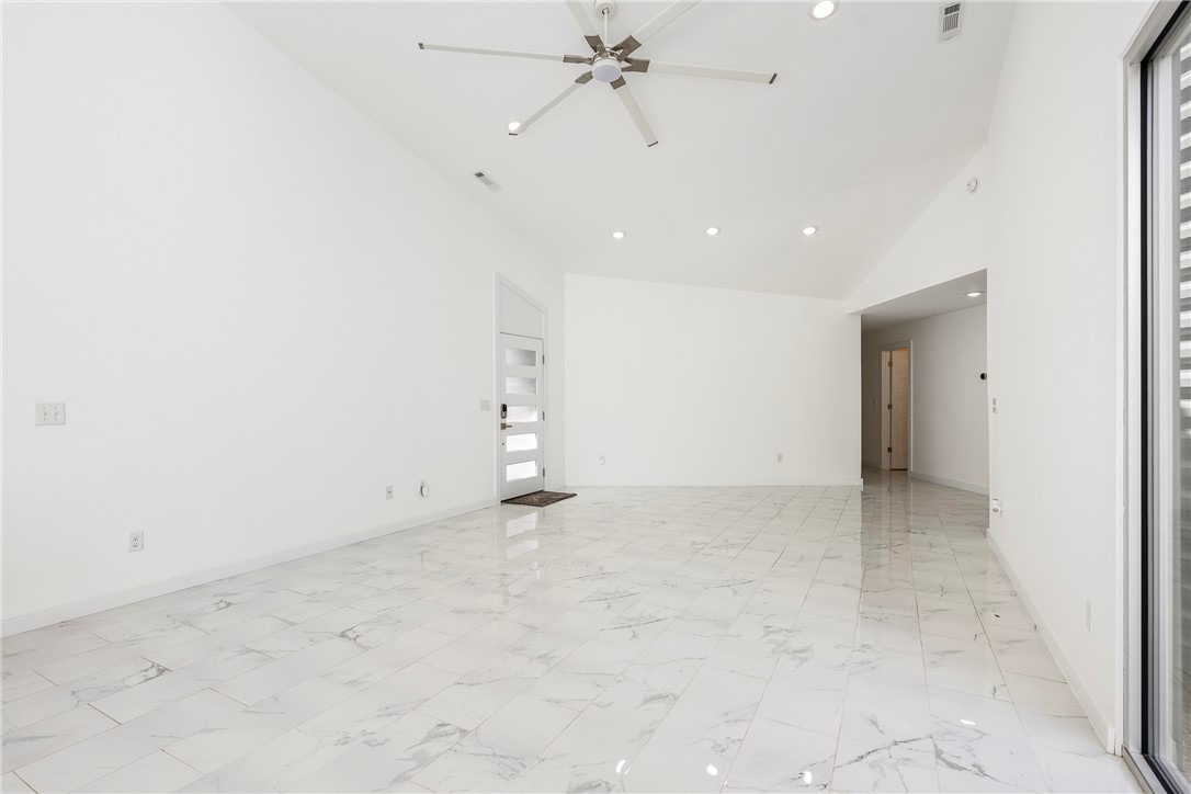 Briarwood Sub Bentonville - Residential Lease