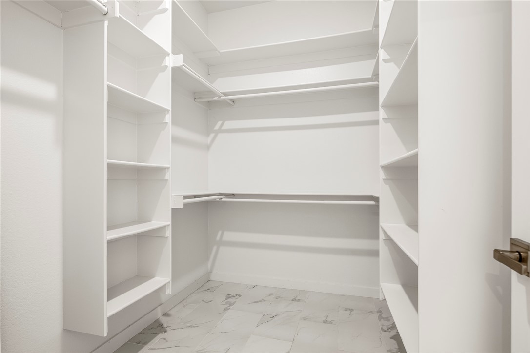 Briarwood Sub Bentonville - Residential Lease