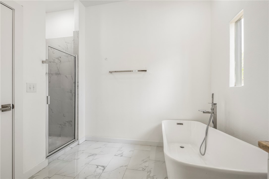 Briarwood Sub Bentonville - Residential Lease