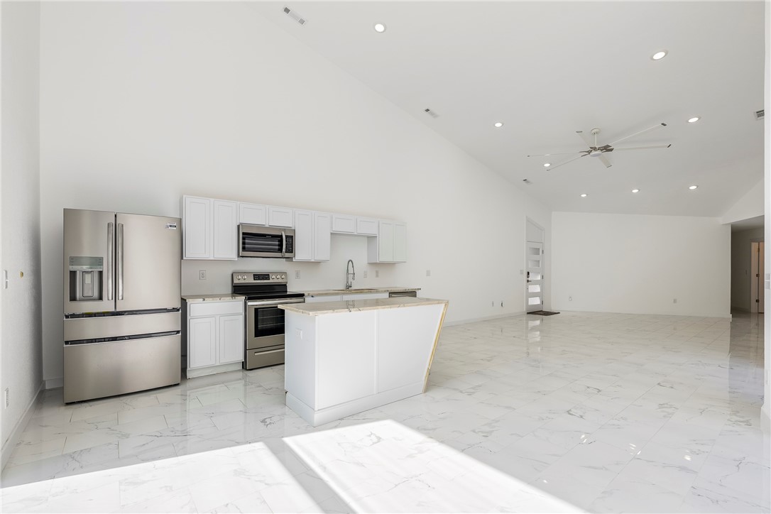 Briarwood Sub Bentonville - Residential Lease