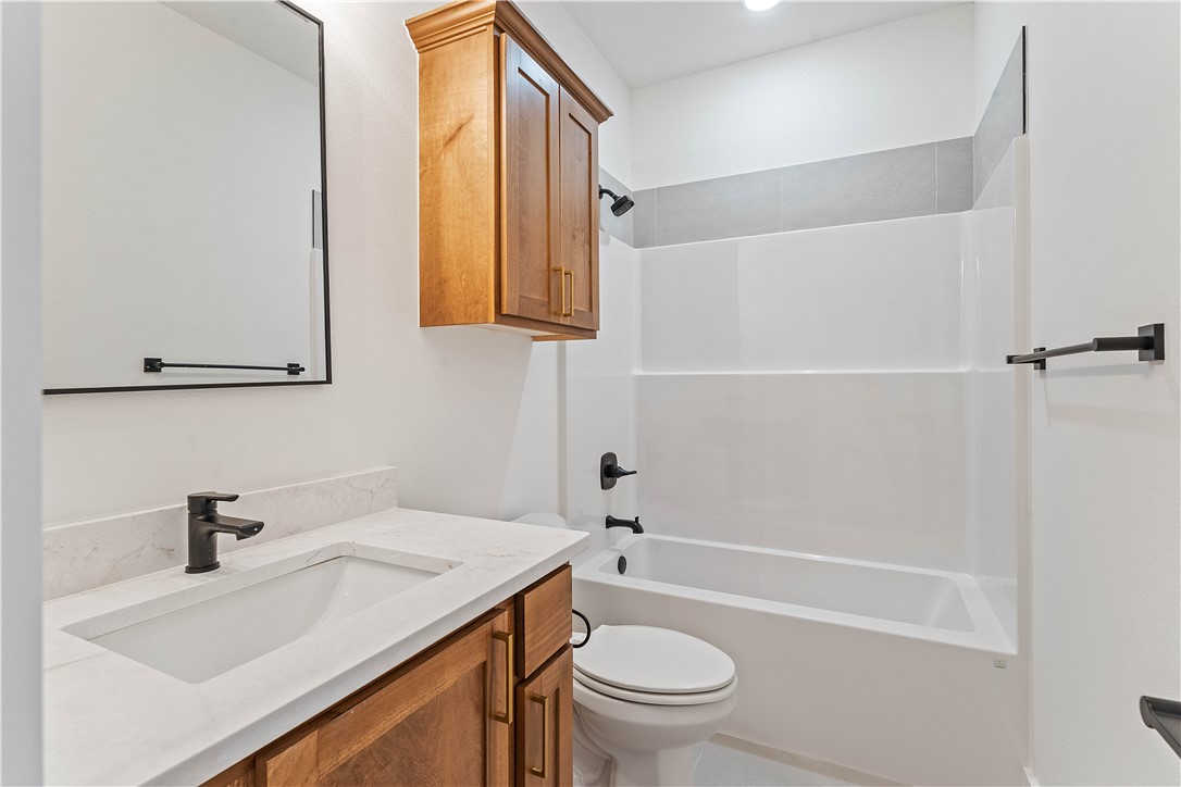 Cambridge Sub Bvv - Residential