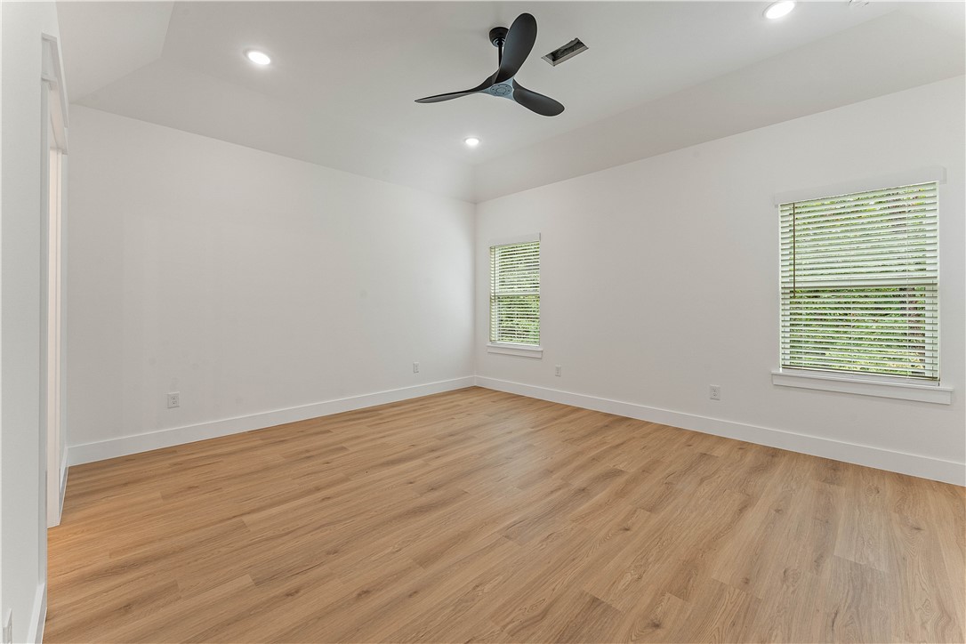 Cambridge Sub Bvv - Residential