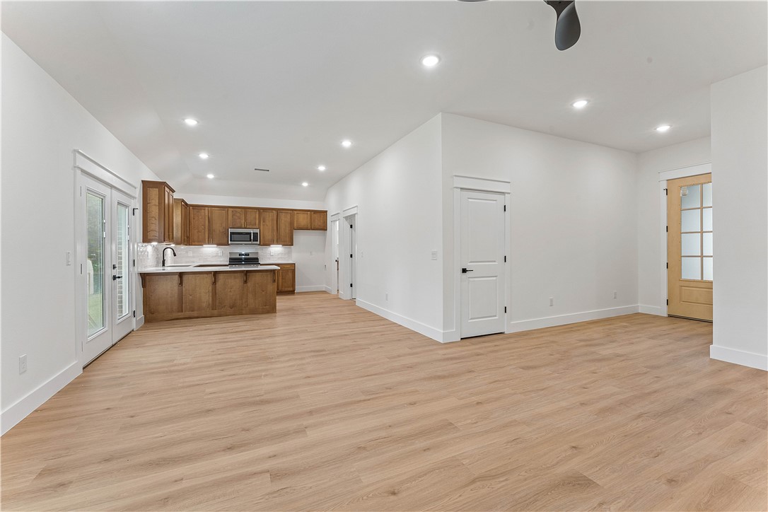 Cambridge Sub Bvv - Residential