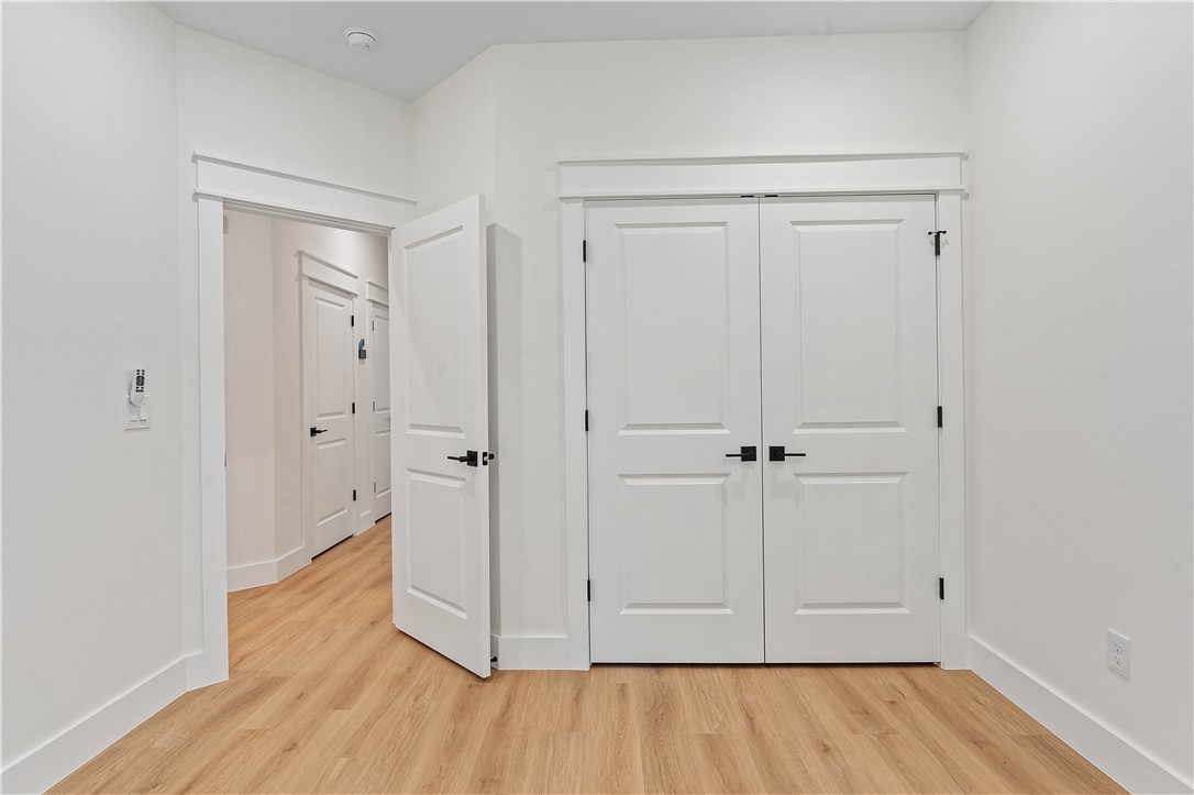 Cambridge Sub Bvv - Residential