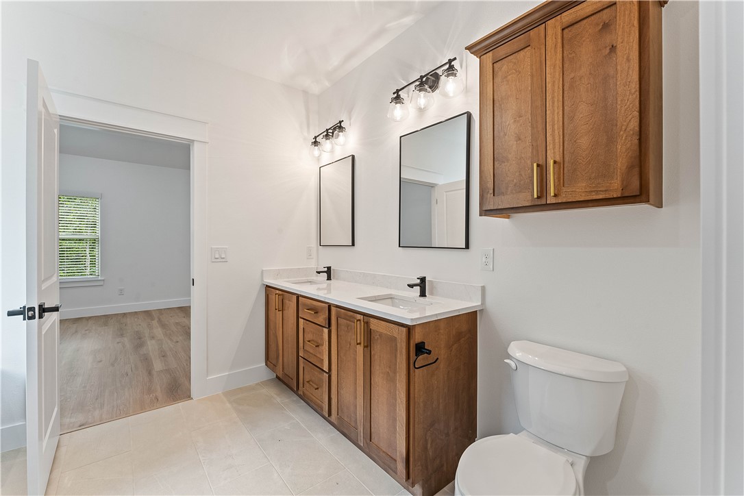 Cambridge Sub Bvv - Residential