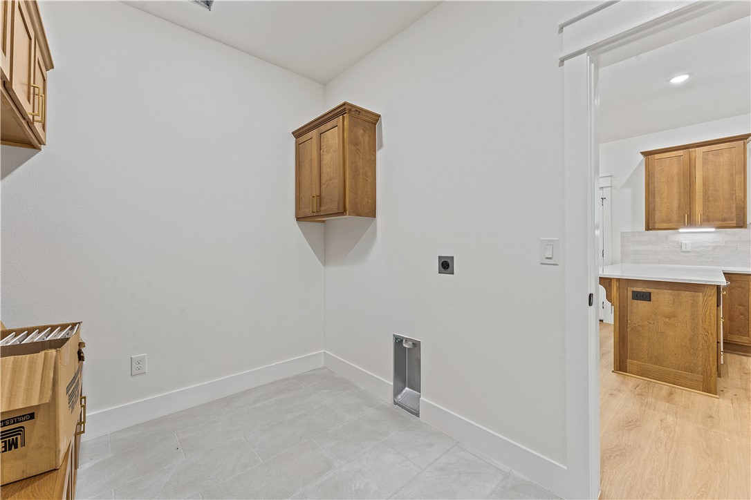 Cambridge Sub Bvv - Residential