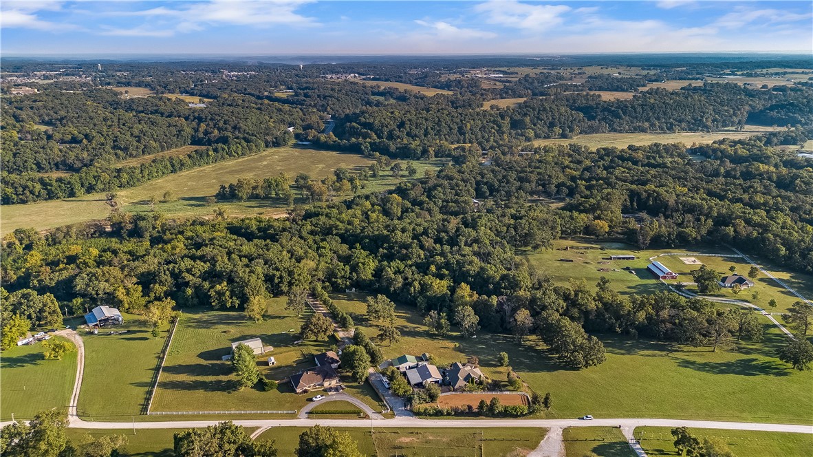 24-20-33-Rural - Residential