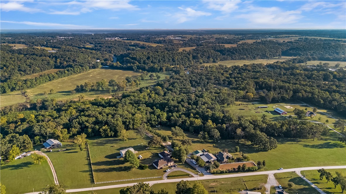 24-20-33-Rural - Residential