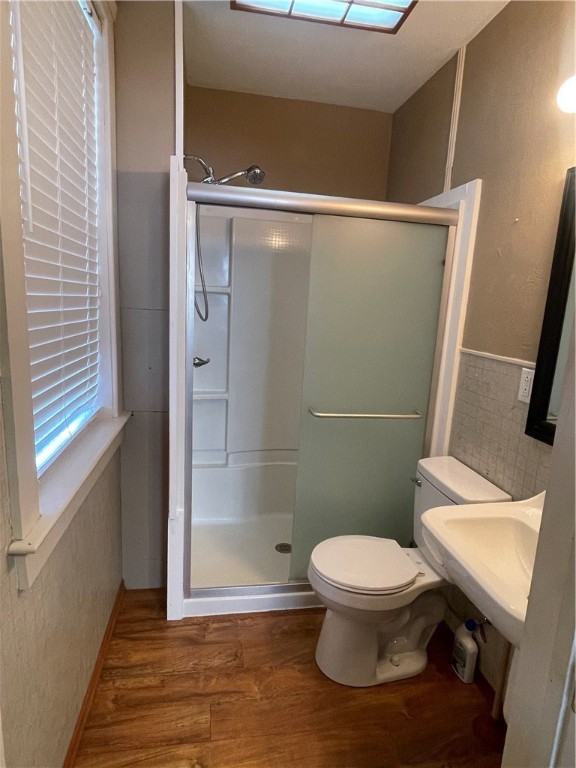 J L SHINN - Residential