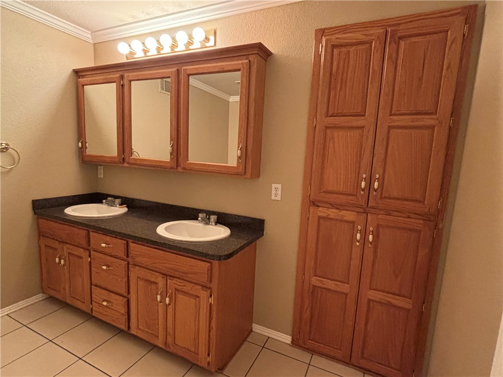 Stewart Place Ph Ii - Residential