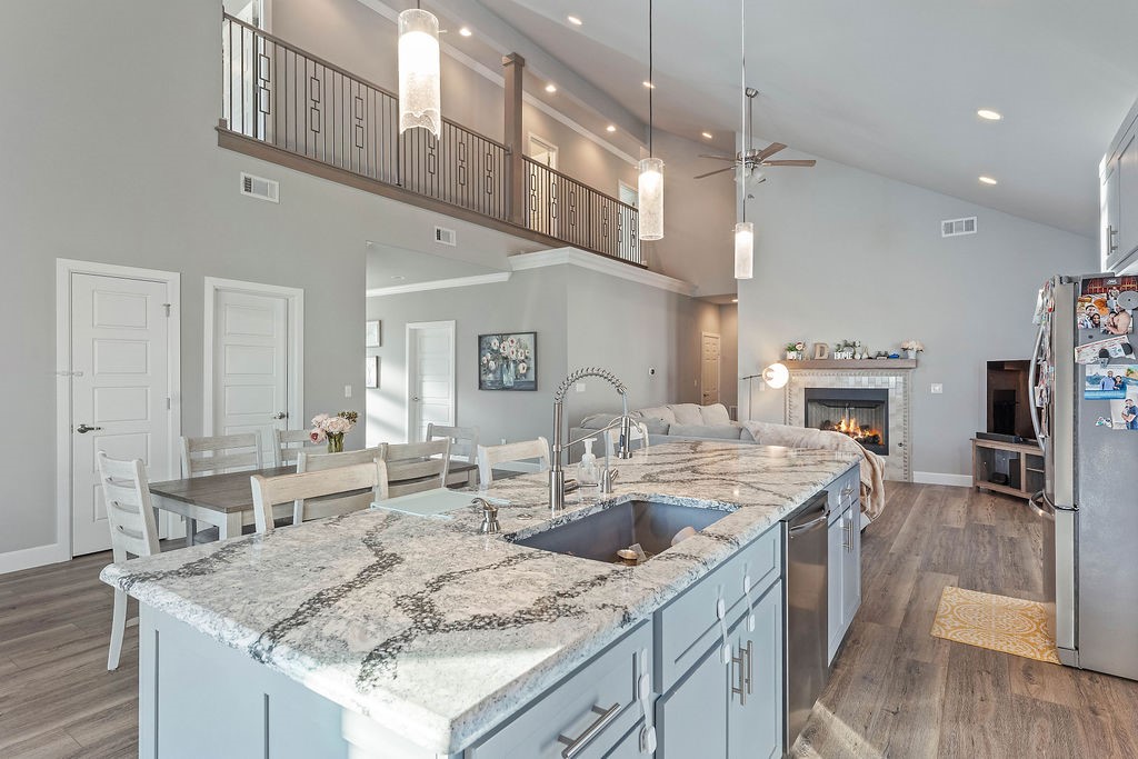 Rolling Hills Sub Bentonville - Residential