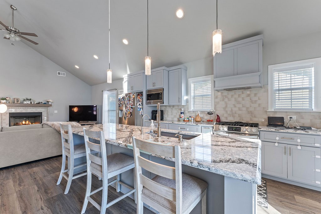 Rolling Hills Sub Bentonville - Residential