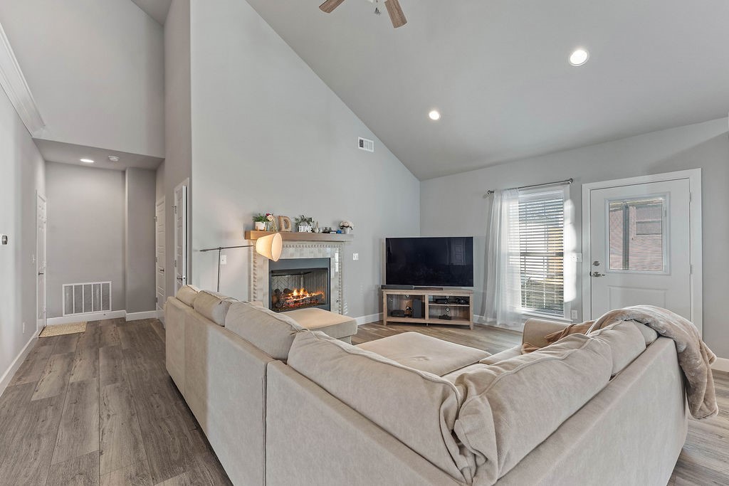 Rolling Hills Sub Bentonville - Residential