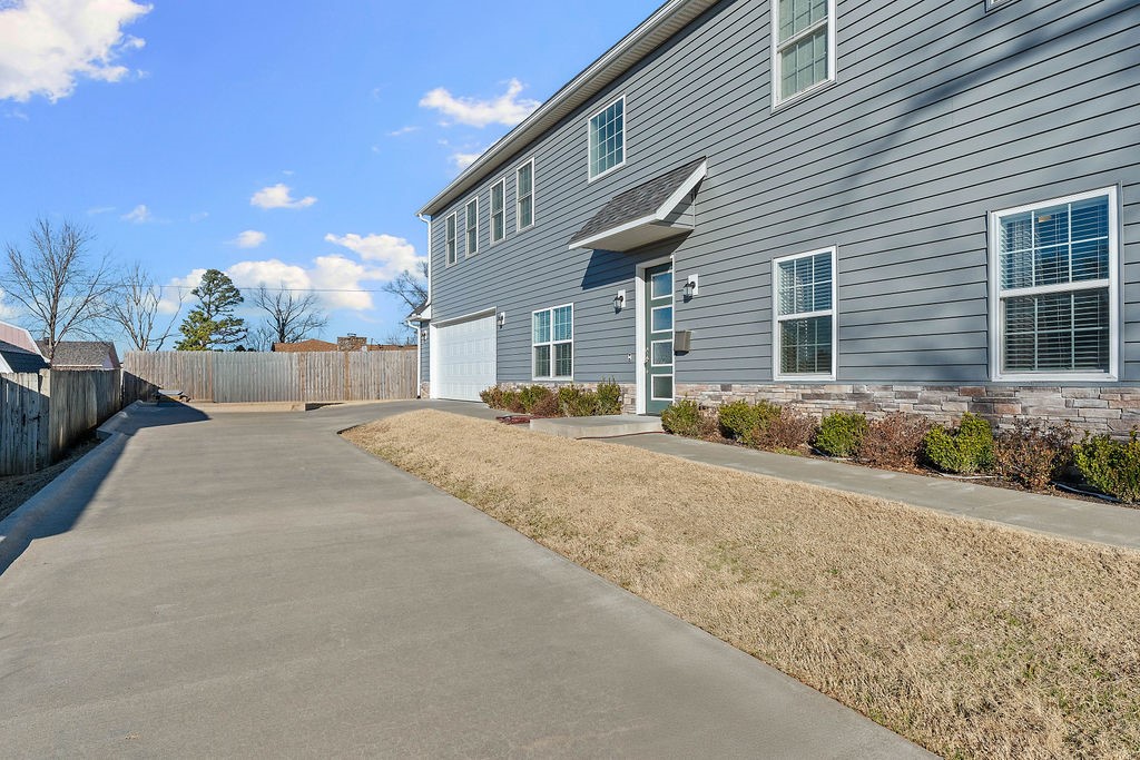 Rolling Hills Sub Bentonville - Residential