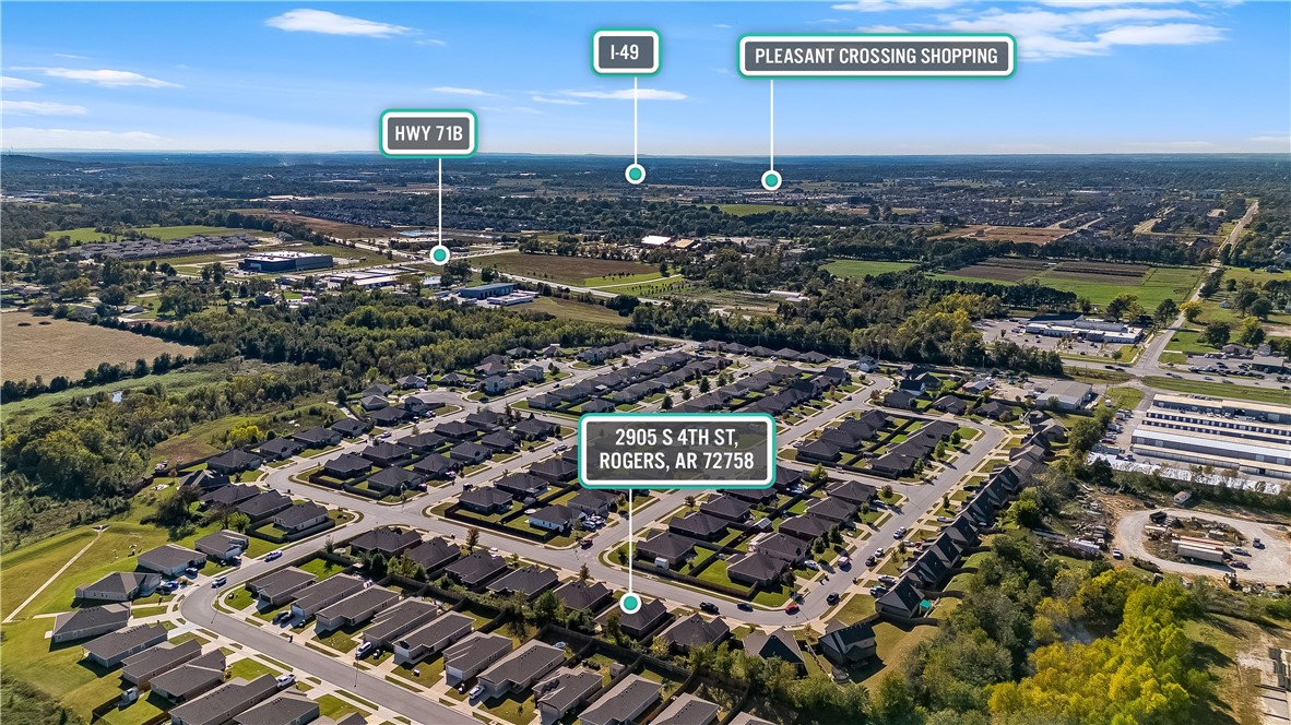 Chelsea Point Ii Rogers - Residential