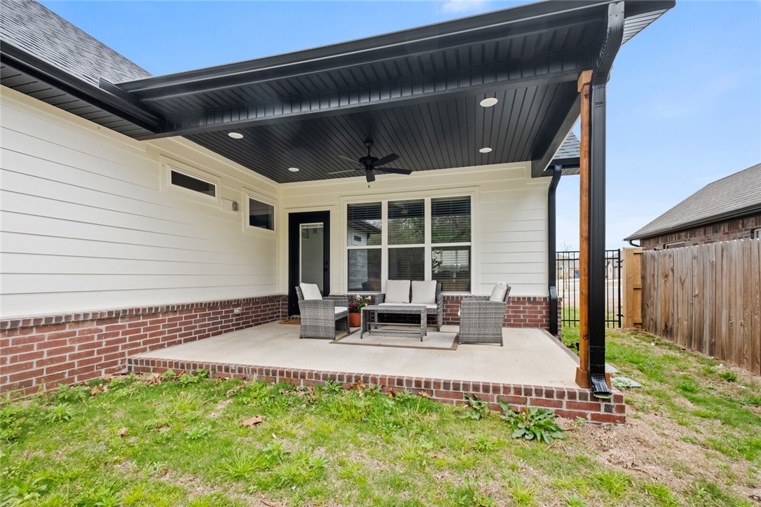 Woodlands Crossing Ph I Bentonville - Residential