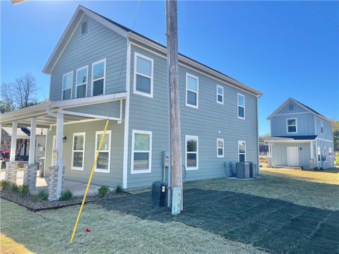Photo of 508 Park Street B #B, Springdale, AR 72764 (MLS # 1352822)