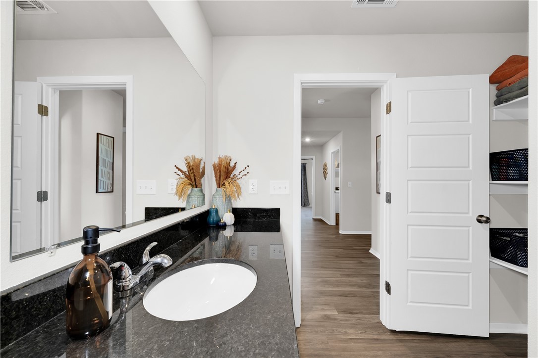 Walnut Hill-Ph III - Residential