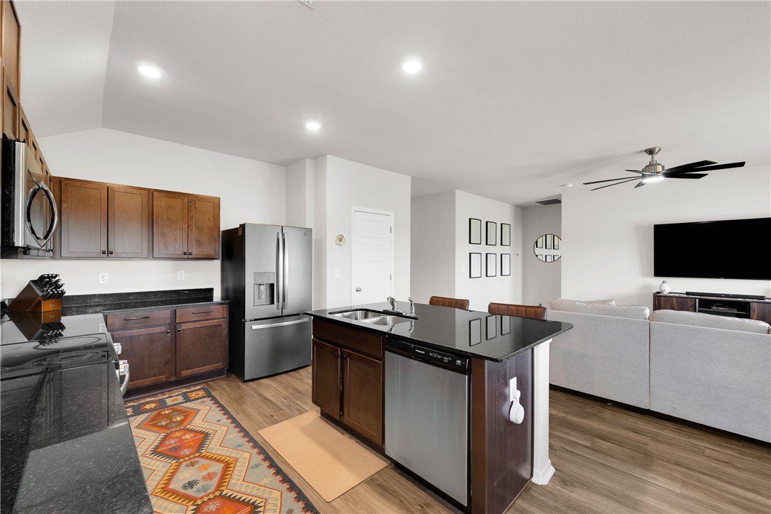 Walnut Hill-Ph III - Residential