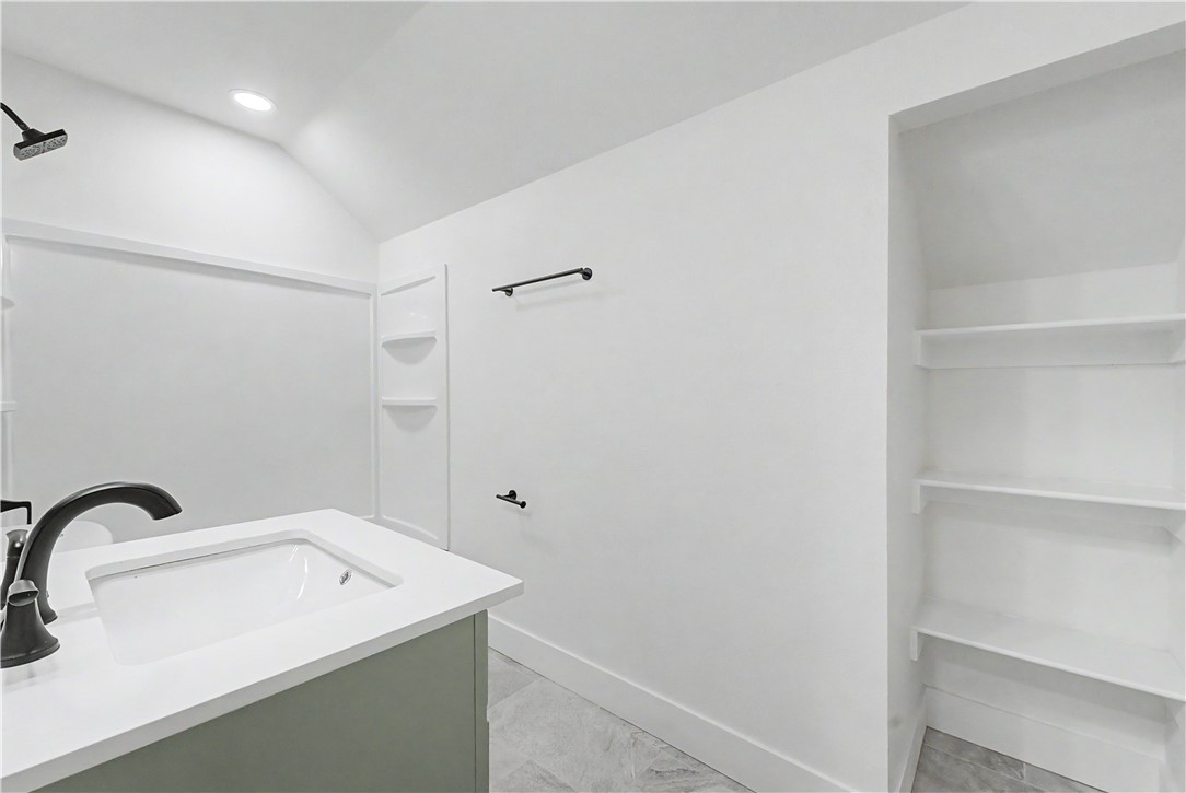 LEE VALLEY S/D PHASE IV - Residential