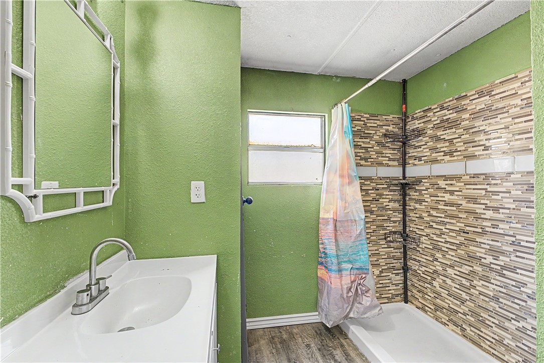 35-16-33 - Residential