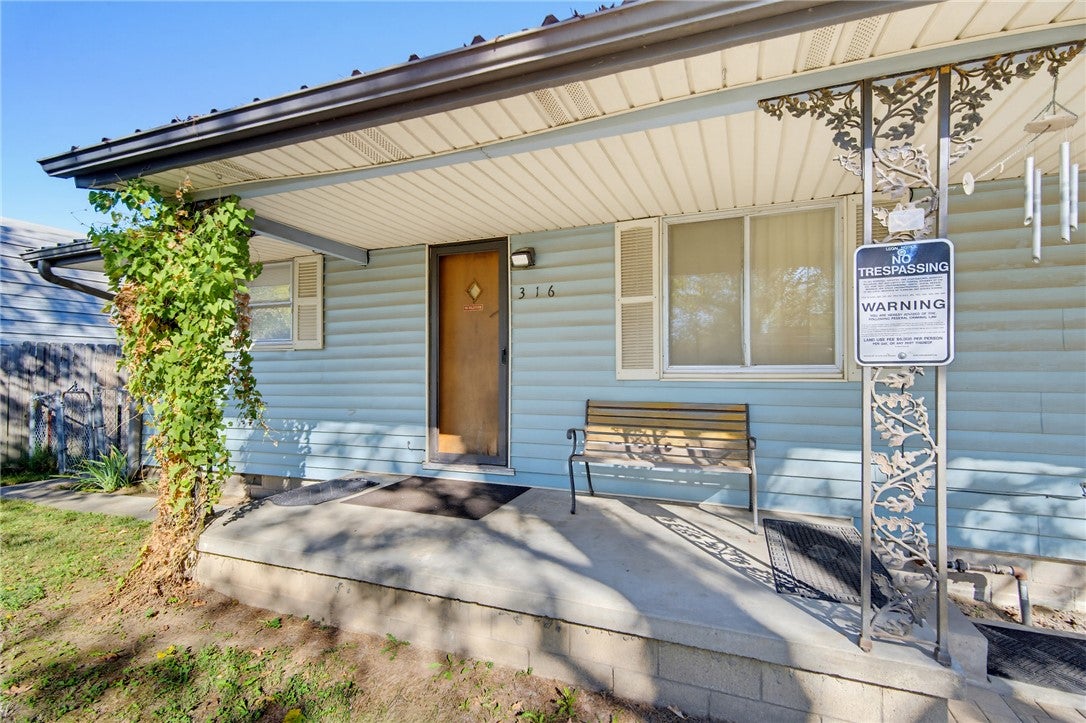 316 N Little Avenue