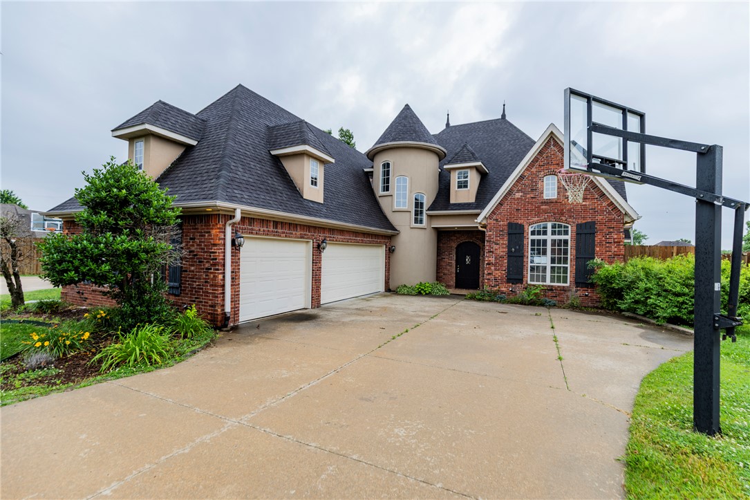 Pinnacle Gardens - Residential