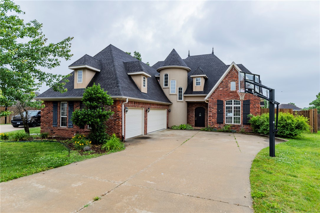 Pinnacle Gardens - Residential
