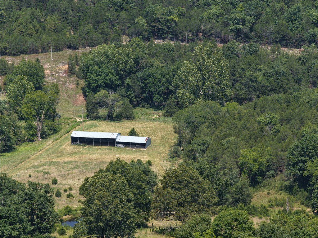 19-19-25 - Land