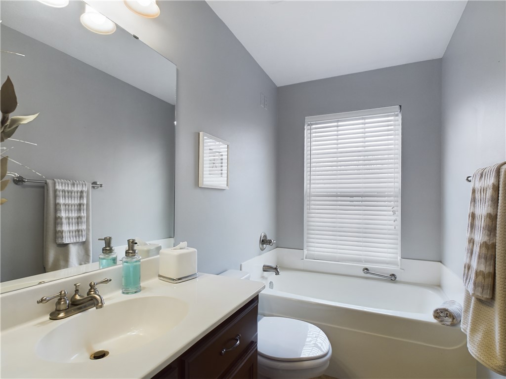 Regency Condominiums SEC - Residential