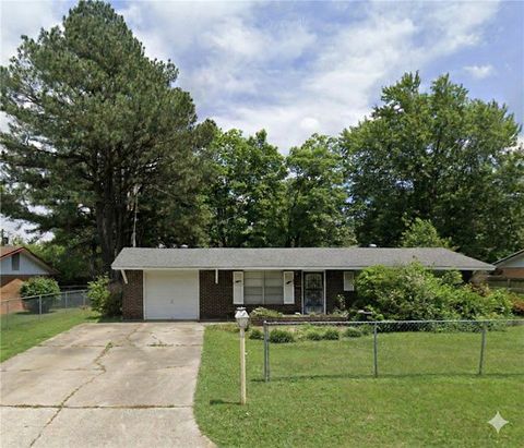 Photo of 801 Morrison Place, Springdale, AR 72762 (MLS # 1337484)