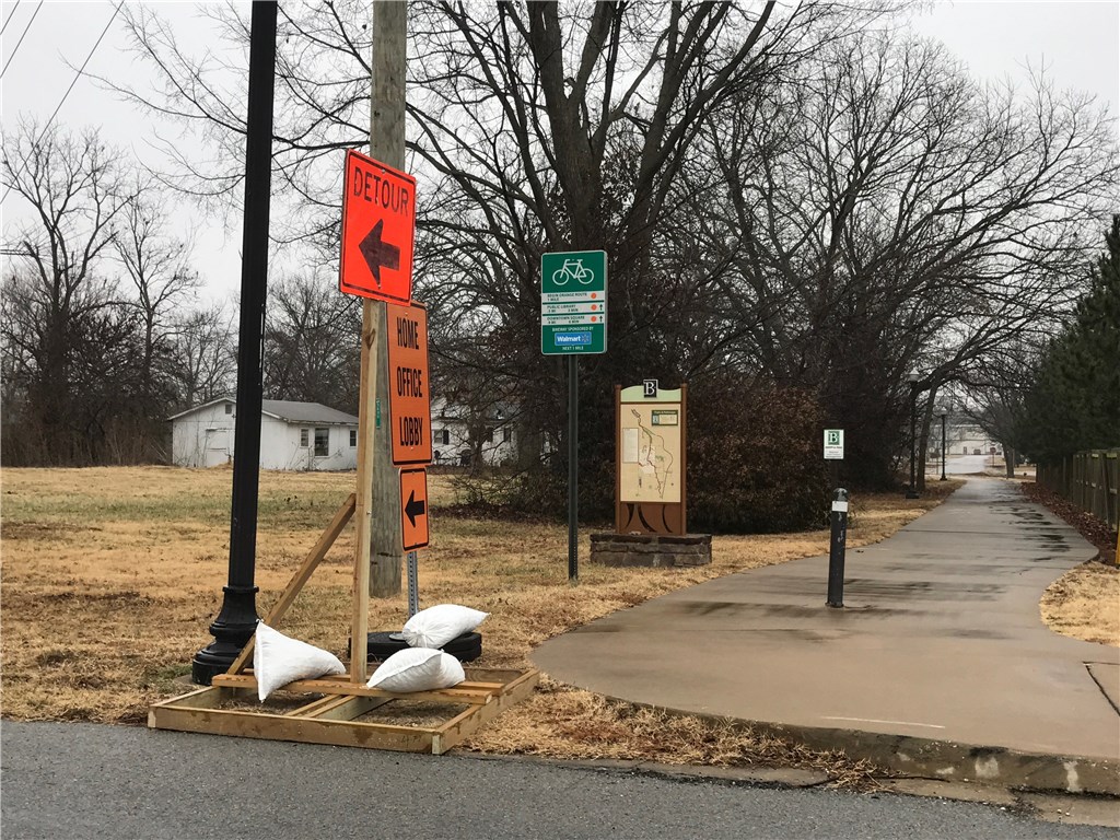 Gilmores Add Bentonville - Land