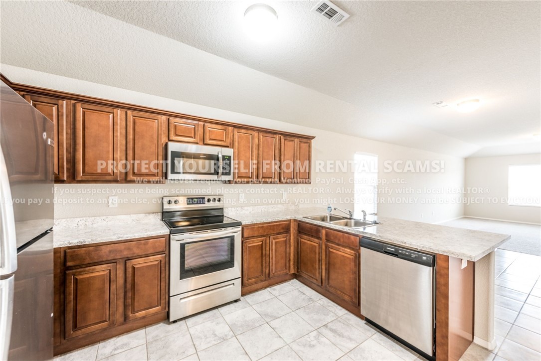 Coves Ph Iii - Residential Lease