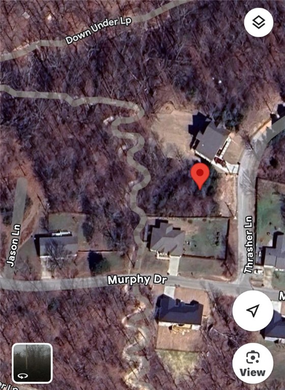 Flat Lot on Mountain Bike Trail!
Don’t miss this rare flat, buildable lot in the heart of Bella Vista’s trail system. Located just 13 minutes from Bentonville Square, this property backs directly onto the Down Under Loop, with seamless access to the Tunnel Vision Trail. Bike straight from your backyard into Northwest Arkansas’ world-class singletrack. Ideal for your dream home, vacation retreat, or investment property.