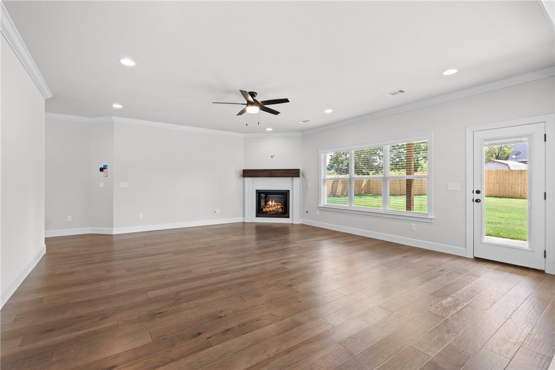 Oakmont - Residential Lease