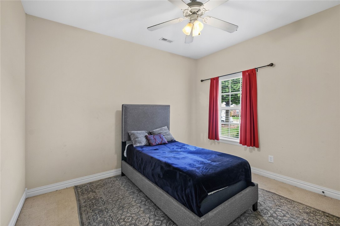 Ridgecrest Meadows Ph 5 Rogers - Residential