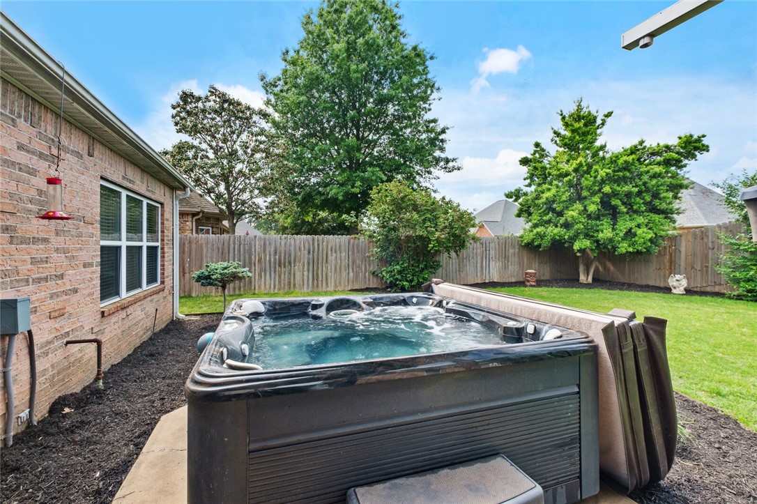 Ridgecrest Meadows Ph 5 Rogers - Residential
