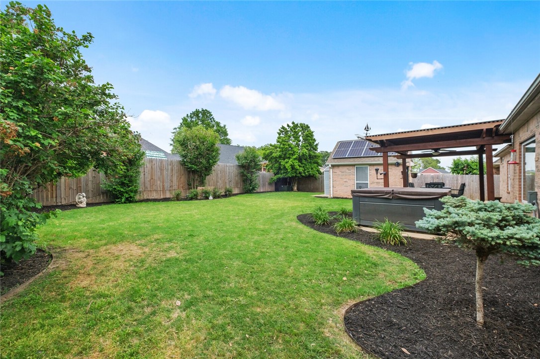 Ridgecrest Meadows Ph 5 Rogers - Residential