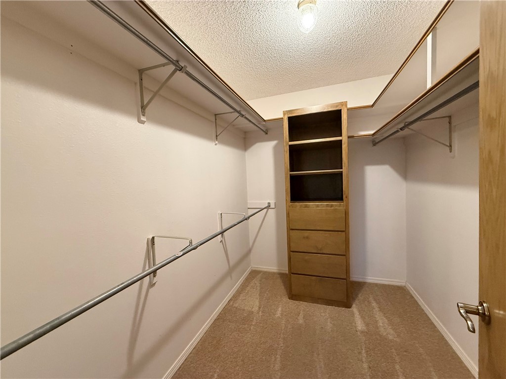 Annsborough Sub Bvv - Residential