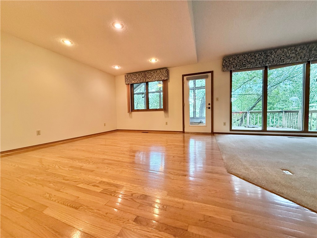 Annsborough Sub Bvv - Residential