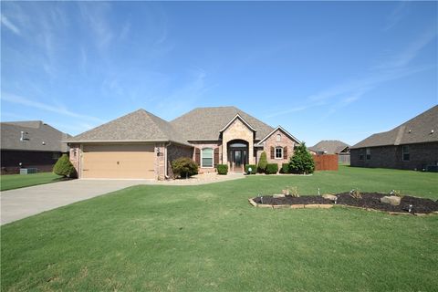 Photo of 3902 SW Flatrock Avenue, Bentonville, AR 72712 (MLS # 1322681)