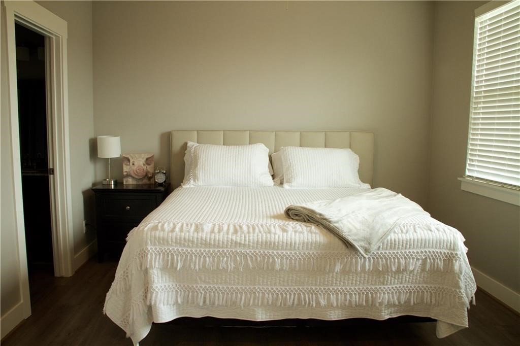 Center Add The - Residential Lease