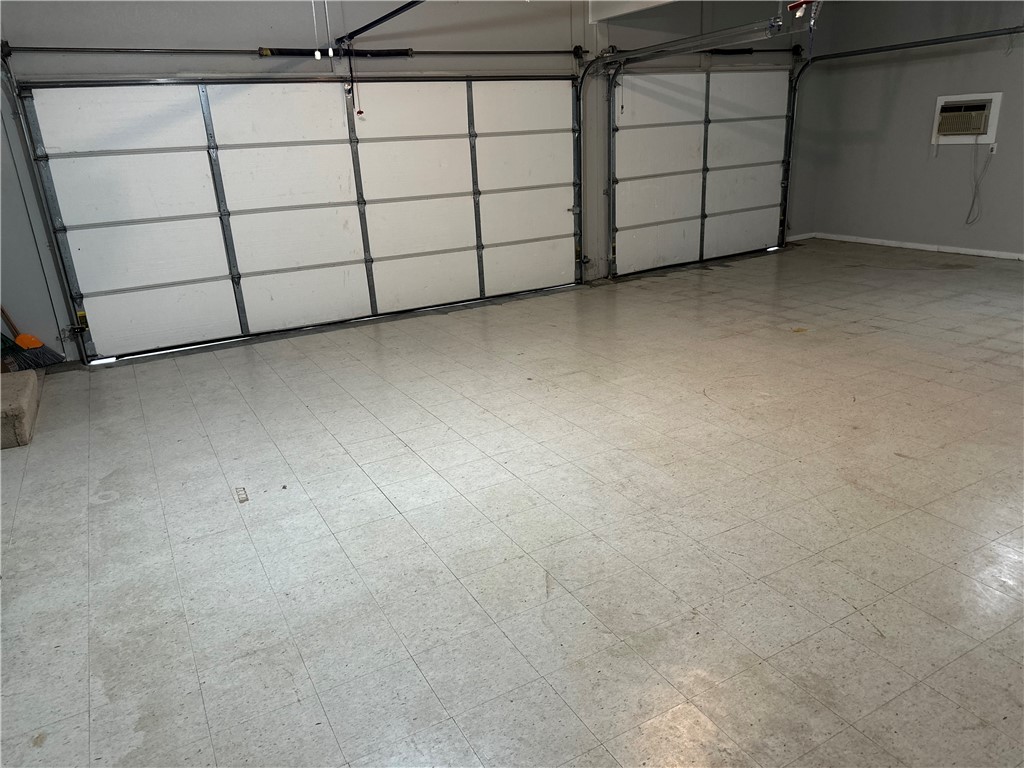 Grinstead Sub Bvv - Residential Lease