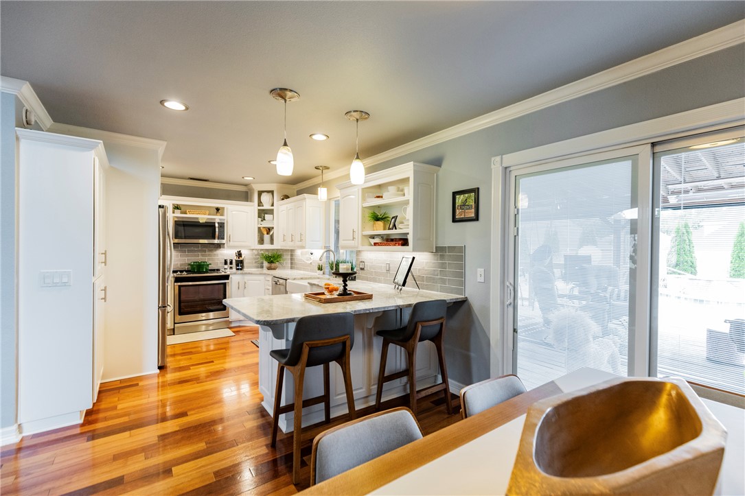 Whispering Timbers Ph 12 Rogers - Residential