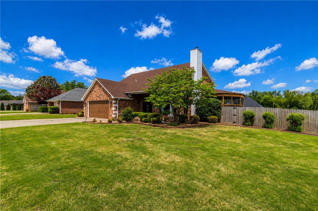 Whispering Timbers Ph 12 Rogers - Residential