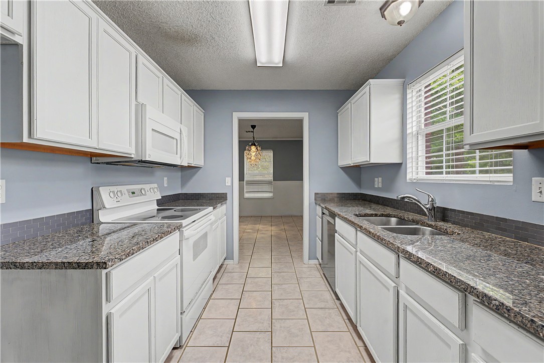 Heritage Village - Residential Lease