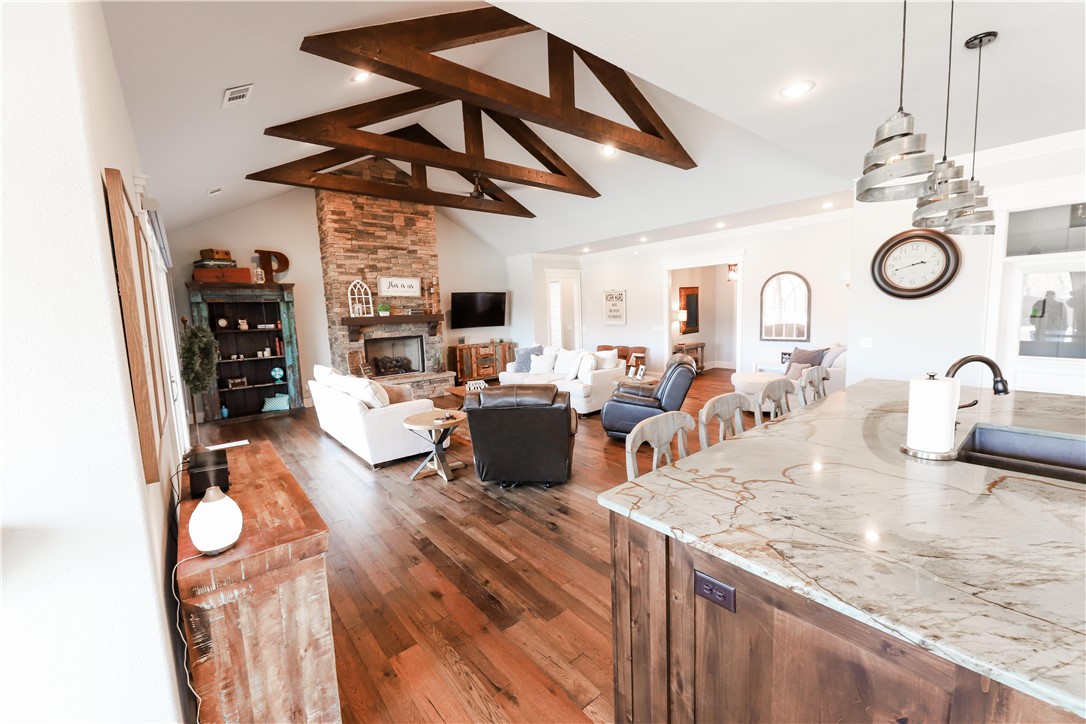 Farmington Outlots 98 Anex - Residential