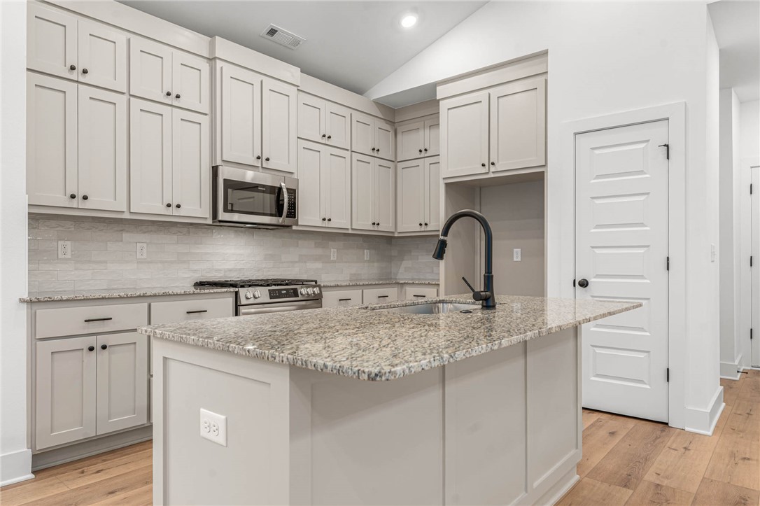 Wells Lake Cottages at Chaffee Cottages - Residential